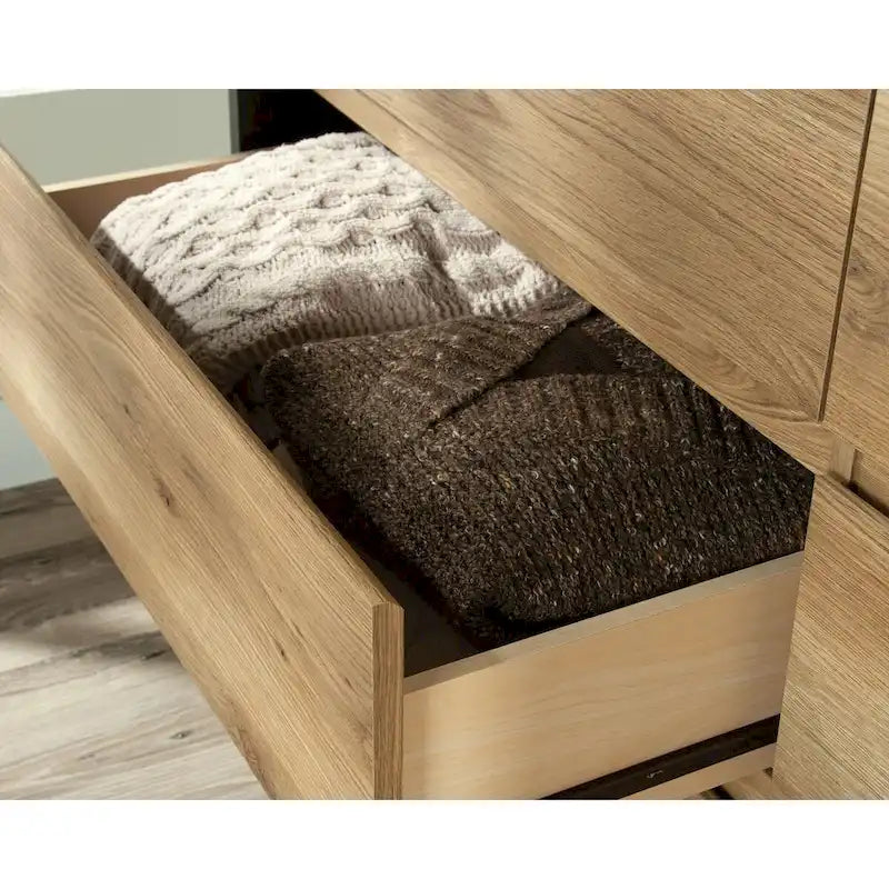 6-Drawer Dresser